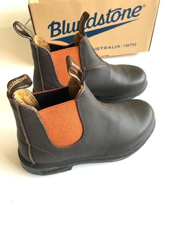 UUED Blundstone saapad 34 137529351 Osta.ee