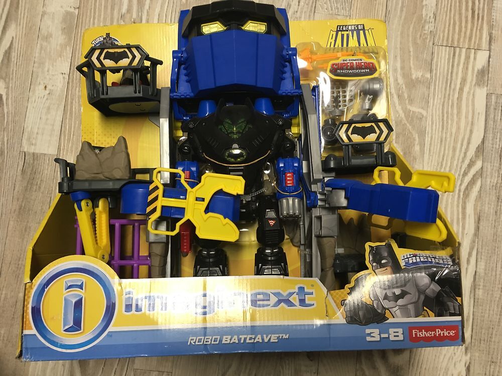 Robo batcave online toy