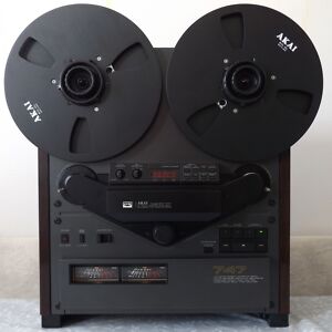 Vanakooli lintmakk Akai GX-747 Black  			