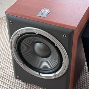 JBL Northridge E150P subwoofer, defektne  			