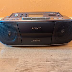 KATKI! Sony CFD-S01 makk / Grundig Sonoclock raadiokell  			