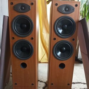 Yamaha NS-45E kõlarid  			