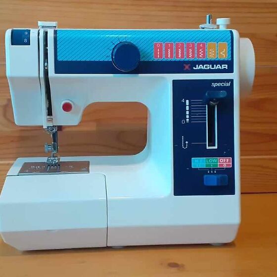 Sewing machine Швейная машина Mini Jaguar 281 test намотка нитки на шпульку