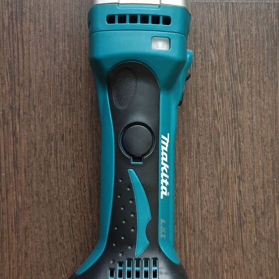 Makita discount trimmer akuga