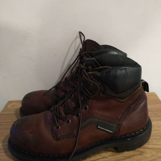 red wing saapad