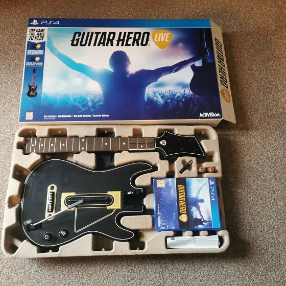 Playstation 4 Guitar Hero Live Guitar 