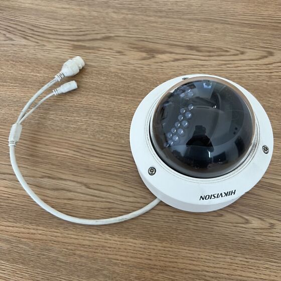 Hikvision DS-2CD2732F-I (212384925)