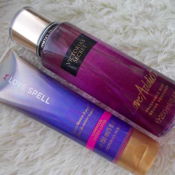 Victorias Secret Love Spell Fragrance Mist, 250 ml : : CDs &  Vinyl