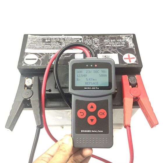Micro-200 pro Battery Testeur de batterie Pile Résistance interne