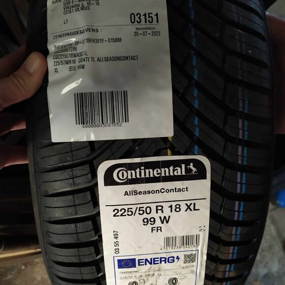 Continental AllSeasonContact 2 Reifen - 225/50 R18 99W Ganzjahresreifen