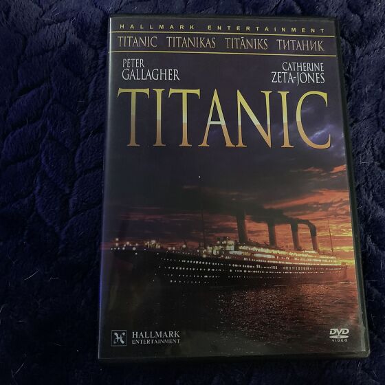 Titanic DVD (152730219) 