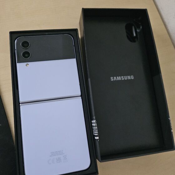 Galaxy Flip4 Euronics Flip Samsung Galaxy Flip (201713670)