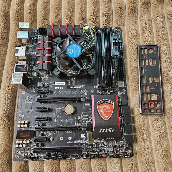 Msi Z97 Gaming 7 + 8gb DDR3 + i7-4790k (230412707) - Osta.ee