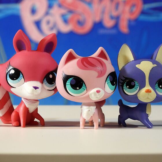 Ютуб видео: Офисное кресло для игрушек «Littlest Pet Shop» / ПОДЕЛКА / МЕБЕЛЬ ДЛЯ КУКОЛ