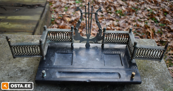 TSAARIAEGNE HELILOOJA VÕI KOORIJUHI LAUAGARNITUUR ! SUPER ! (243453439) - Osta.ee