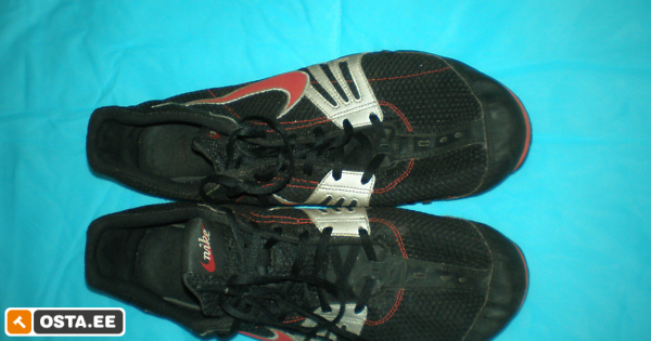 naelikud nike