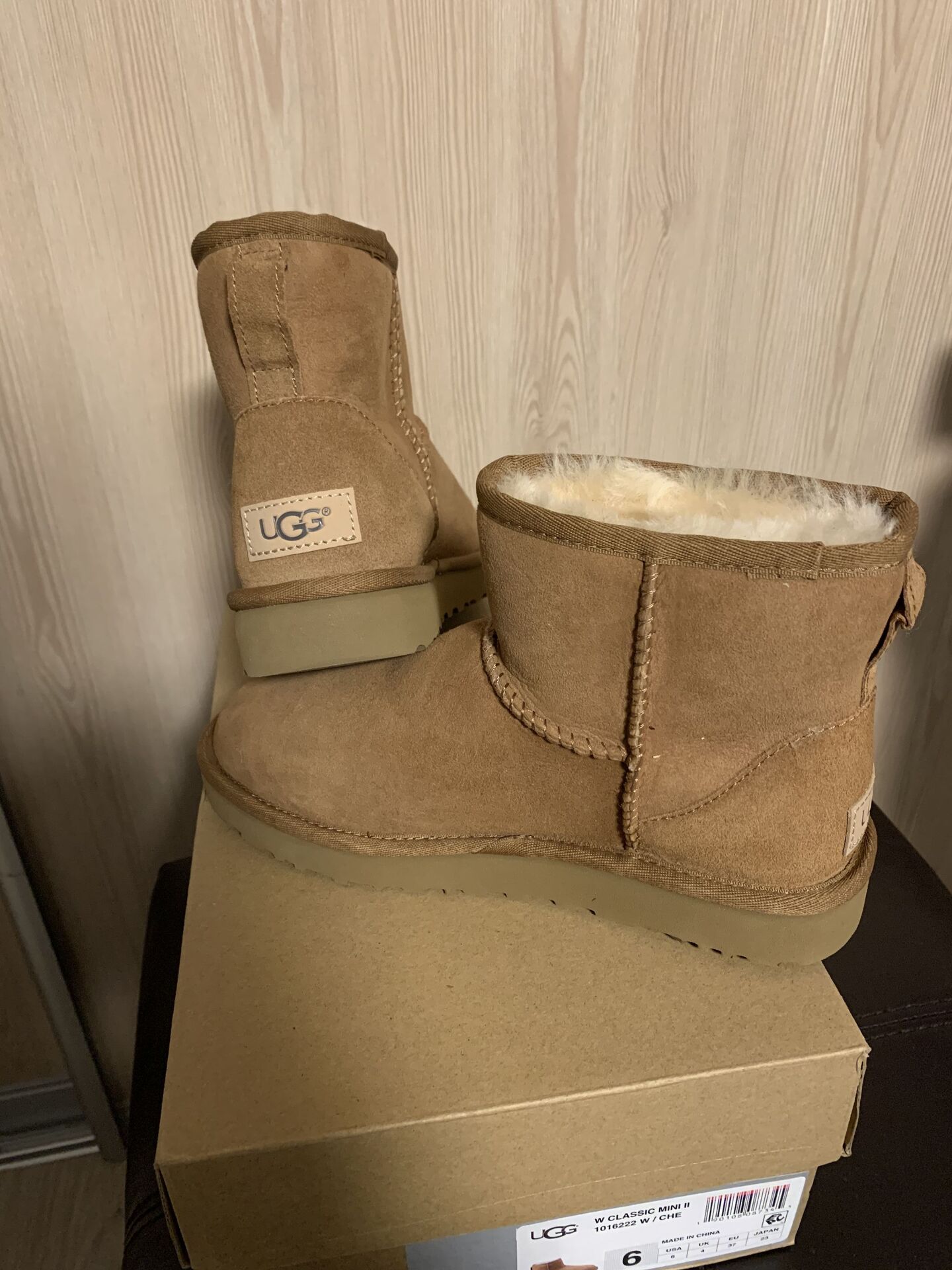 UGG KAS II SEL - デッキシューズ