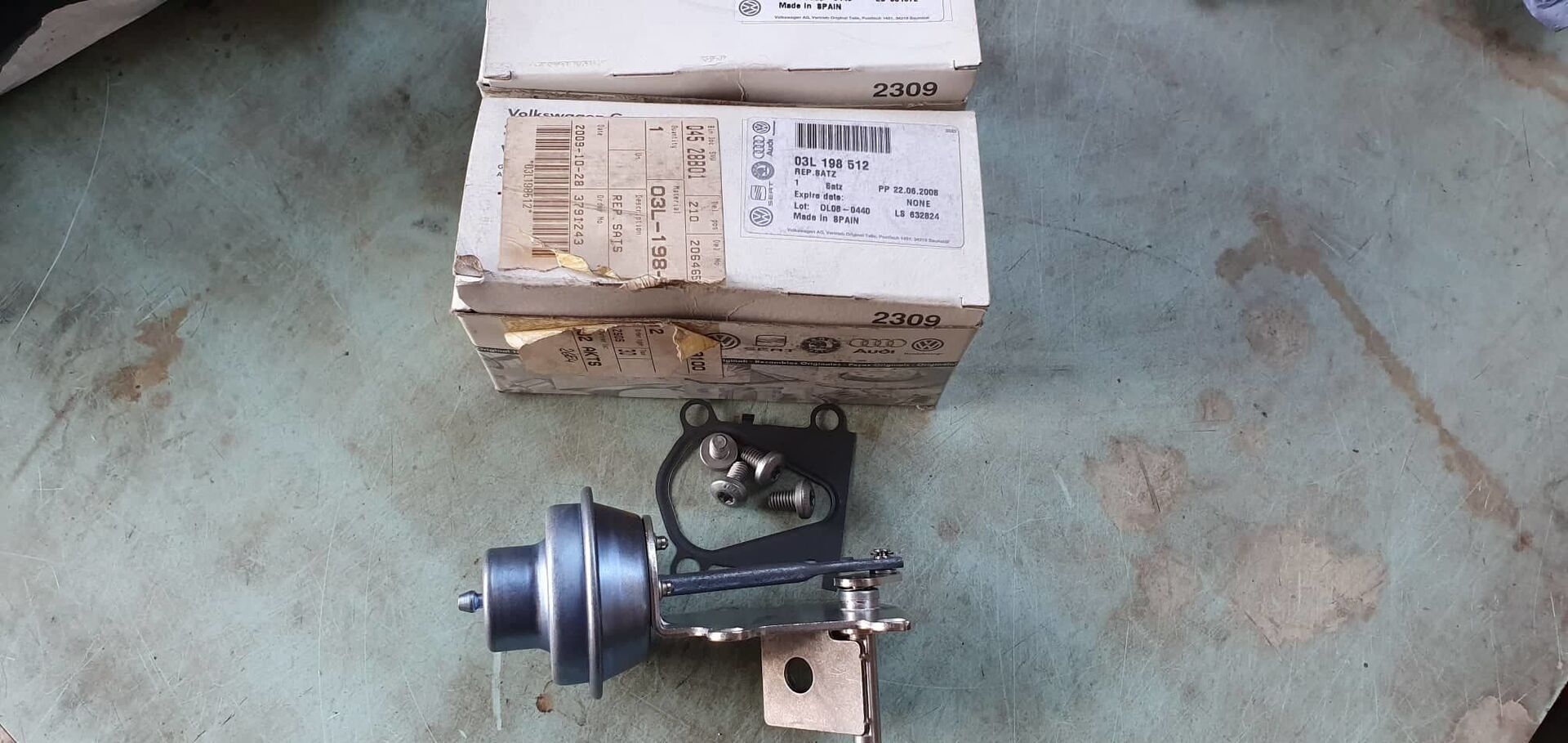 Audi/VW EGR remondikomplekt 03L198512 (127114191) - Osta.ee