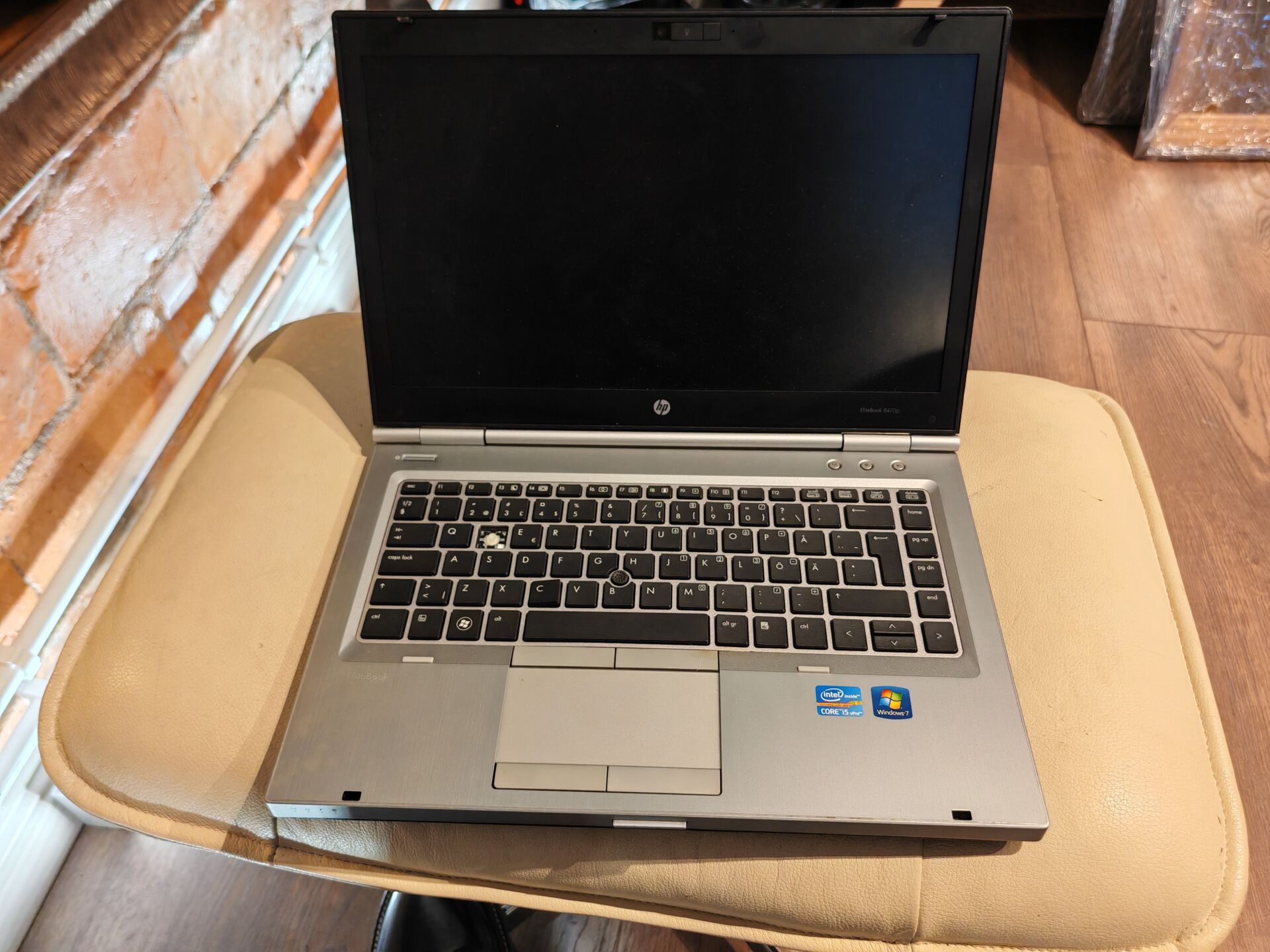 sülearvuti HP Elitebook 8470p Defektiga!