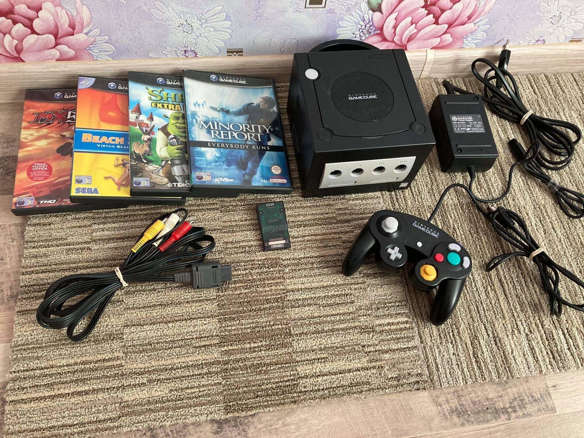 Nintendo GameCube+Games (145235000) - Osta.ee