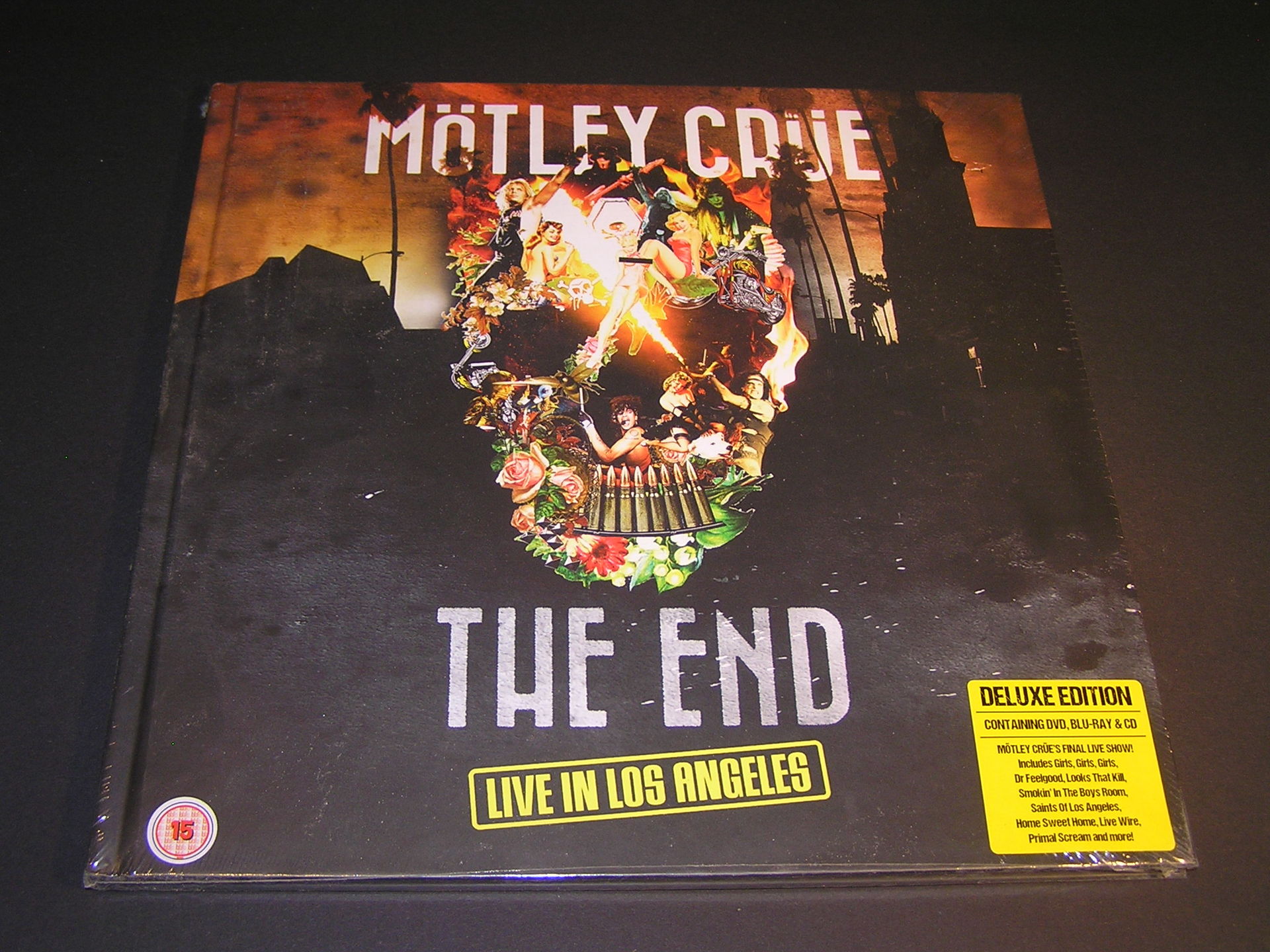 THE　(155443305)　ANGELES　CRÜE　LIVE　IN　LOS　CD/BLU-RAY/DVD　MÖTLEY　END